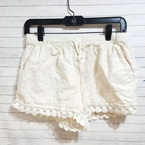 AERIE OFF WHITE COTTON SHORTS, SZ MEDIUM